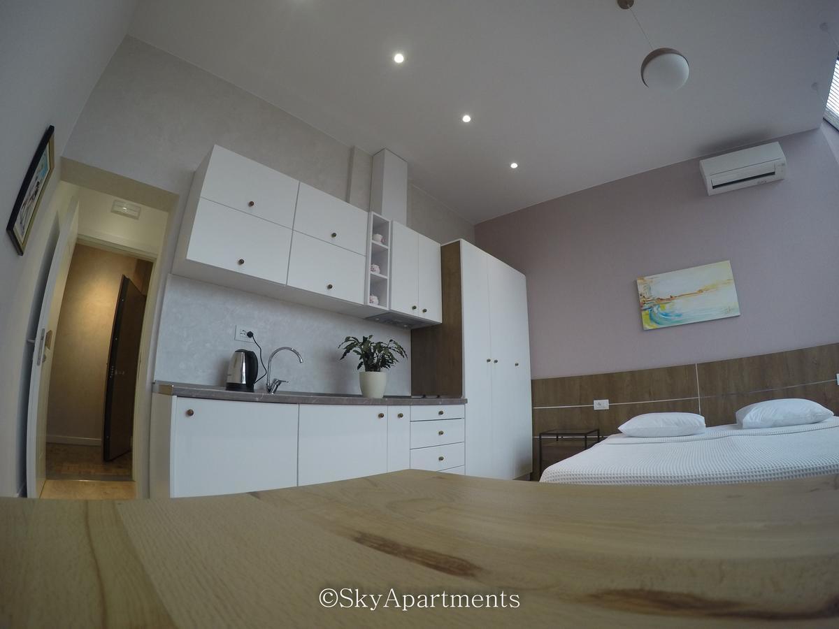 Sky Apartment *